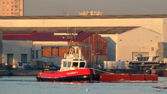 ” TOULONNAIS V ” déplacement de caisson